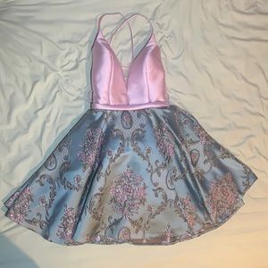 Alyce Paris Short Light Pink Top with a Sea Salt Green Bottom Dress; Size 6